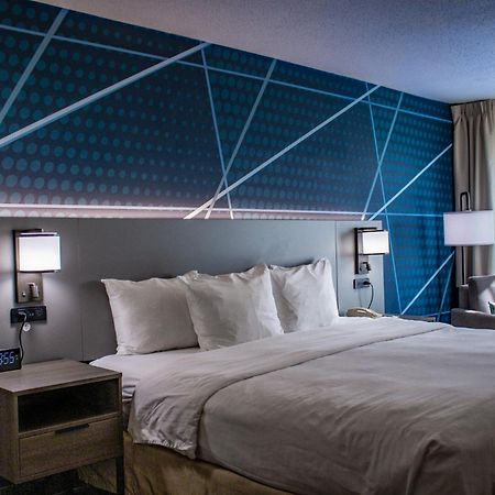 Comfort Inn & Suites Geneva- West Chicago Экстерьер фото